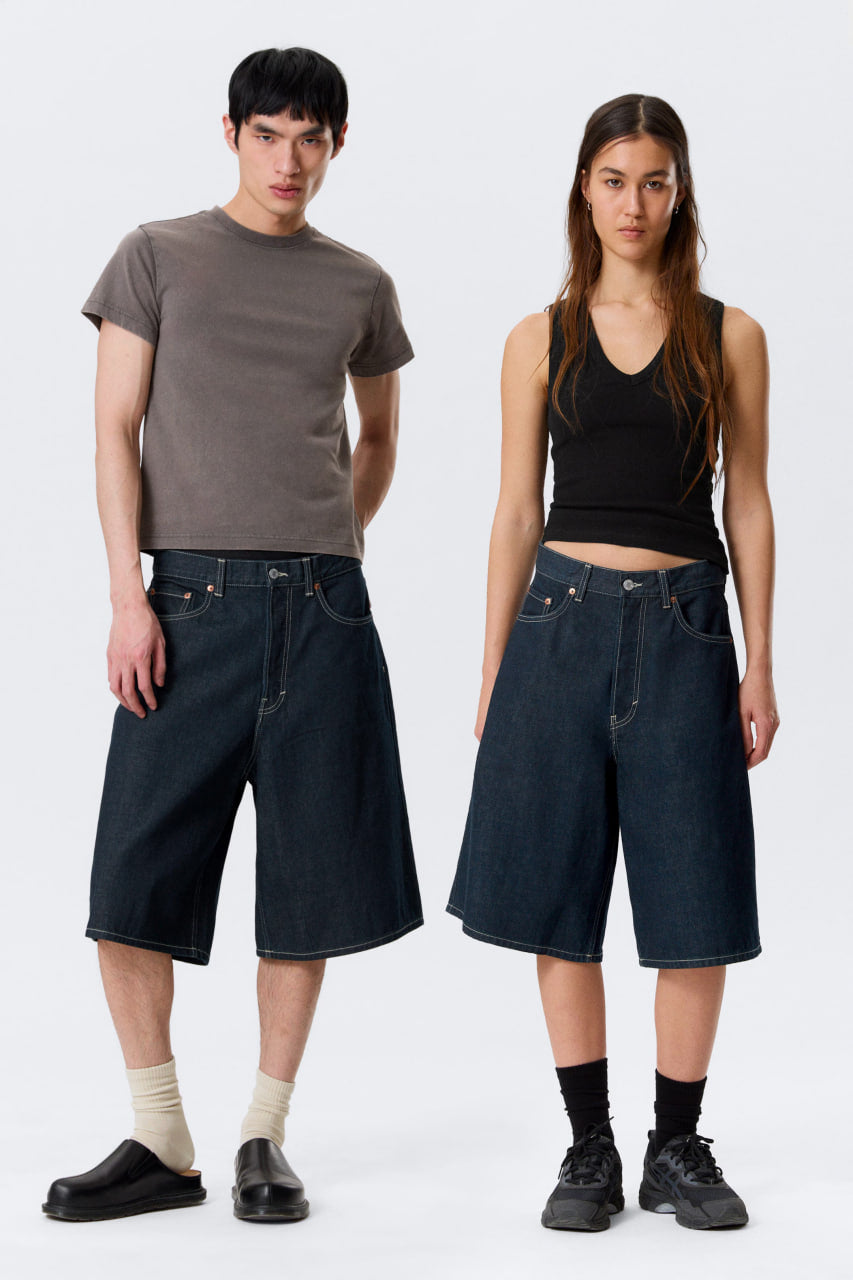 ASTRO MID RISE LOOSE BAGGY DENIM SHORTS